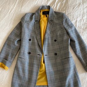 BCBG MaxAzria Blazer